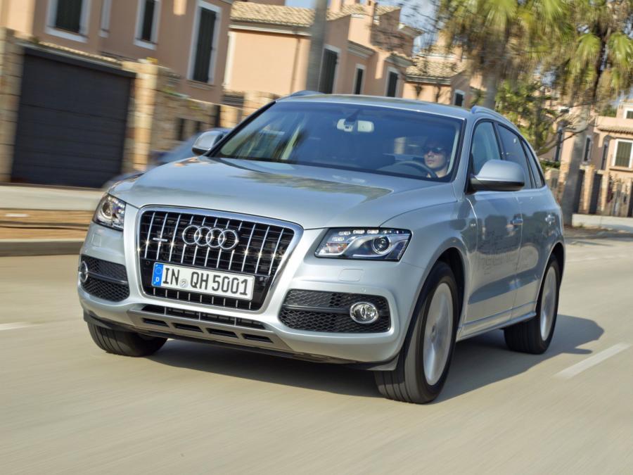  Audi Q5 Hybrid Quattro (8R) 2011 года  (фото 32 из 40)